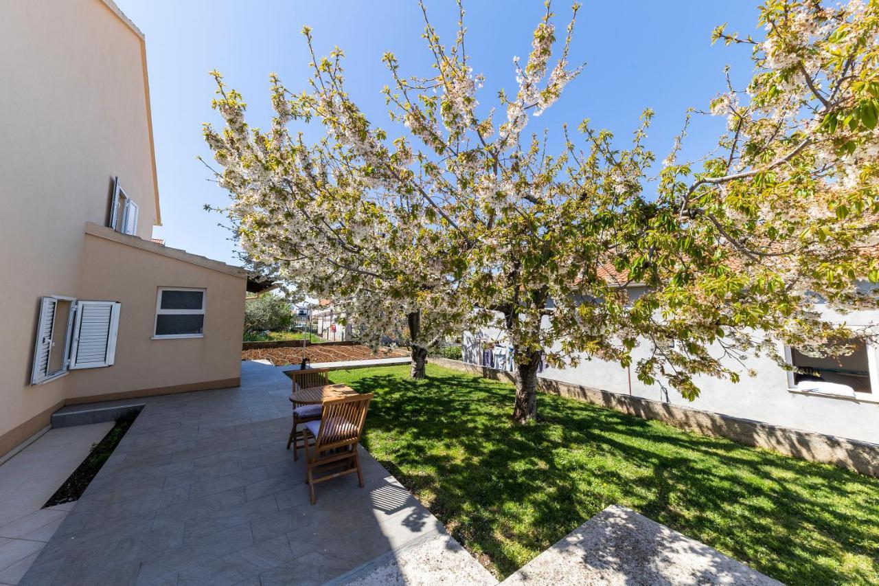 Happy Home Apartment Zadar Exterior photo